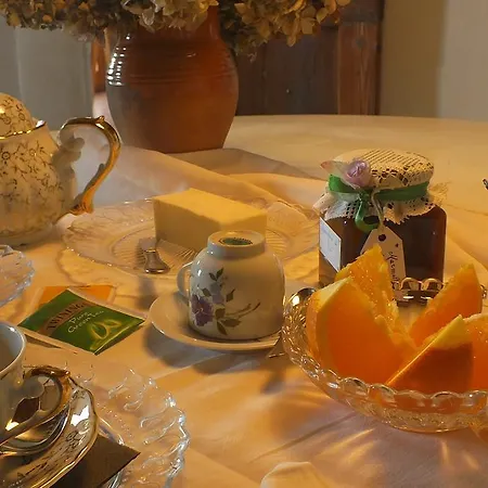Bed & Breakfast Corte Di Maggio *
