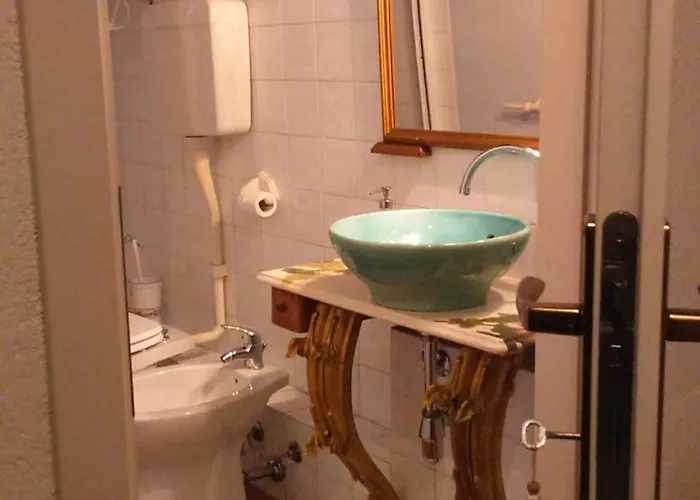 فندق مبيت وإفطار Corte Di Maggio 3*